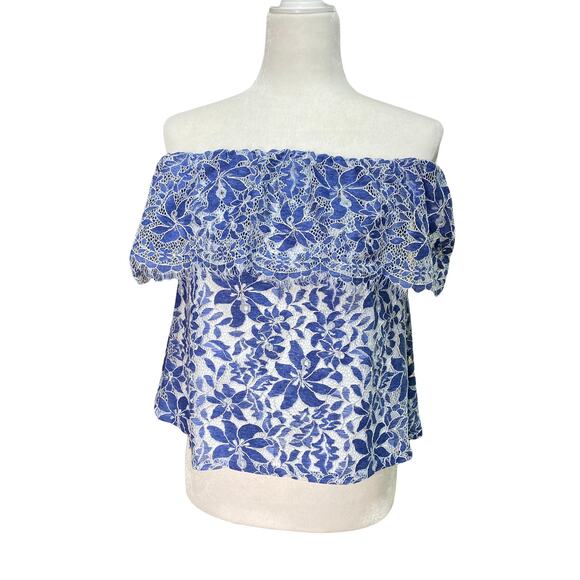 COOPER & ELLA | sz XS Women's Blue/White Floral Lace Off Shoulder Ruffle Blouse - Picture 2 of 6